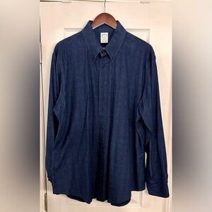 Men’s- Brooks Brothers Buttondown Shirt, Regent Fit, size CL